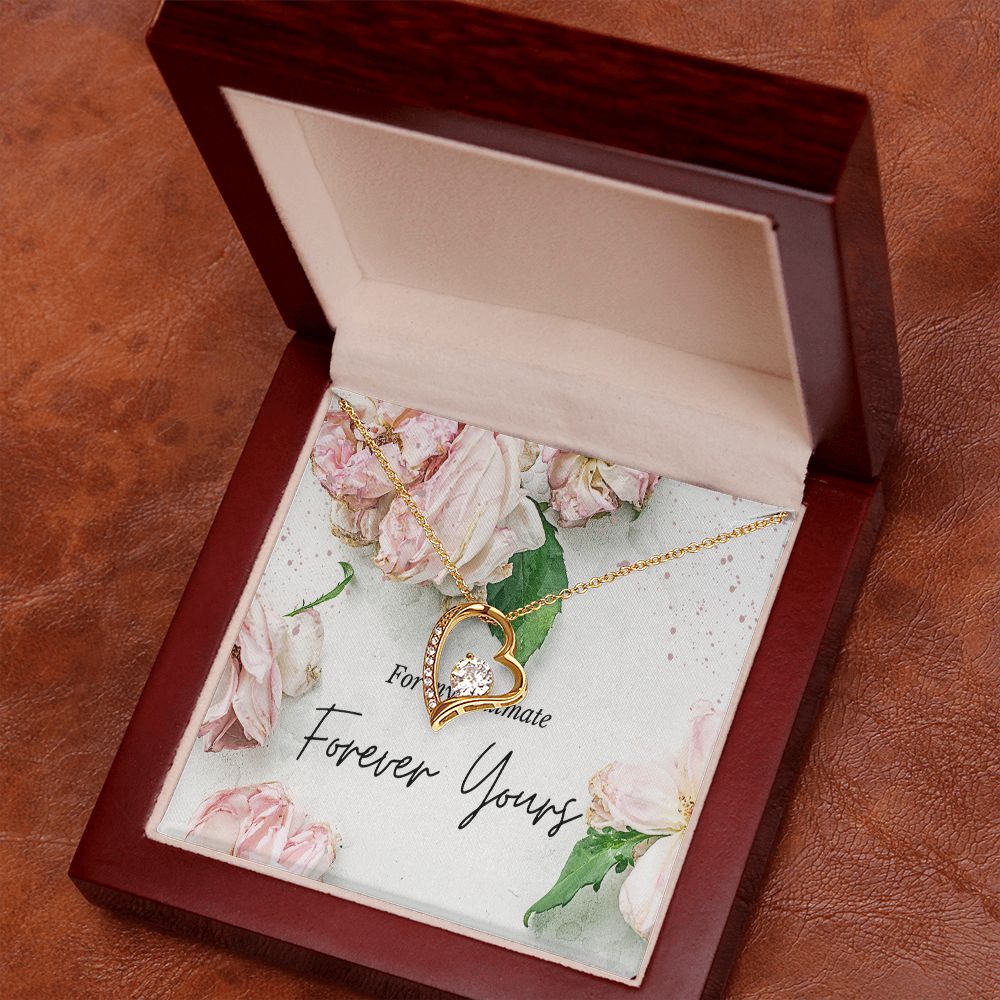 Forever Love Necklace (White or Yellow Gold Variant)