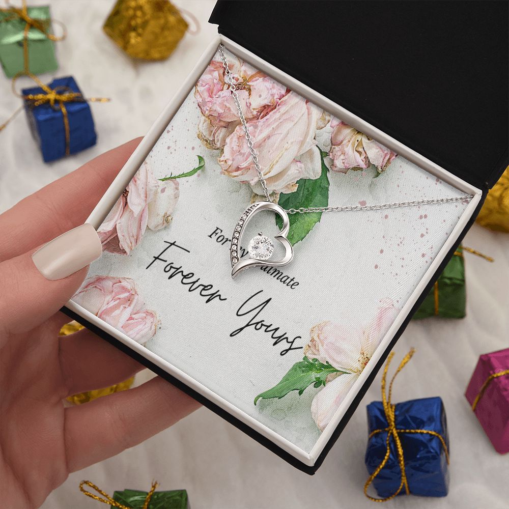 Forever Love Necklace (White or Yellow Gold Variant)