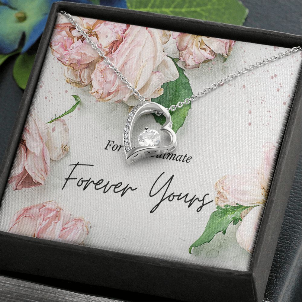 Forever Love Necklace (White or Yellow Gold Variant)
